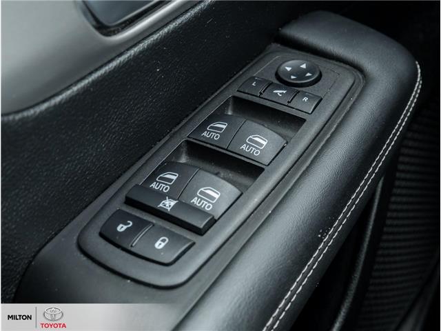 2023 Chrysler Pacifica Hybrid Limited (Stk: 524060) in Milton - Image 15 of 29 2023 Chrysler Pacifica Hybrid Limited (Stk: 524060) in Milton - Image 15 of 29