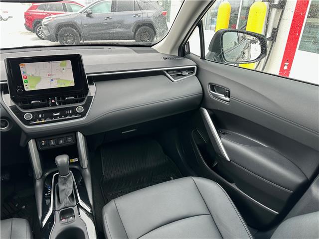 2023 Toyota Corolla Cross XLE (Stk: TC015A) in Cobourg - Image 12 of 28