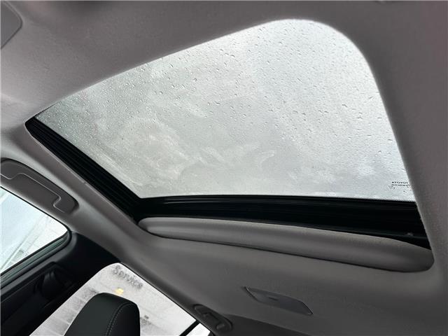 2023 Toyota Corolla Cross XLE (Stk: TC015A) in Cobourg - Image 8 of 28