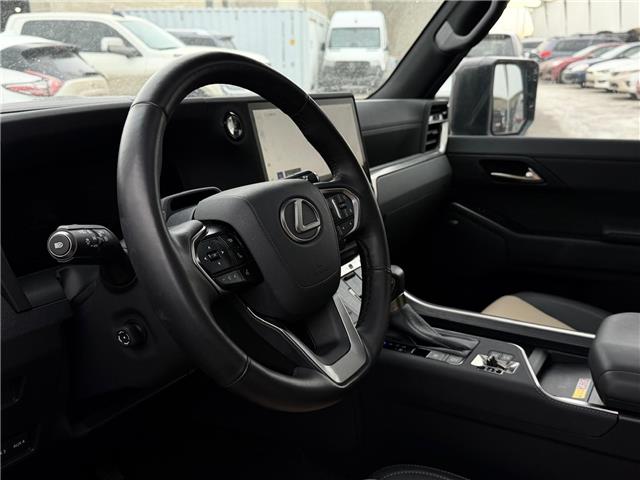 2025 Lexus GX 550 Base (Stk: 4614A) in Calgary - Image 5 of 20