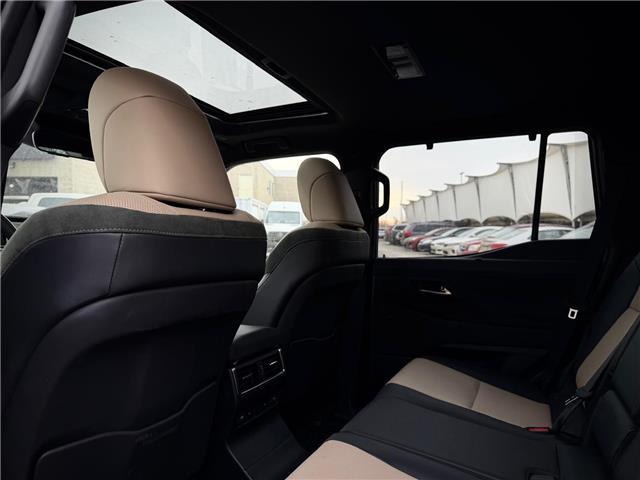 2025 Lexus GX 550 Base (Stk: 4614A) in Calgary - Image 18 of 20