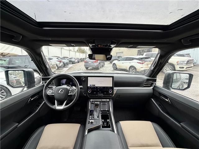 2025 Lexus GX 550 Base (Stk: 4614A) in Calgary - Image 8 of 20