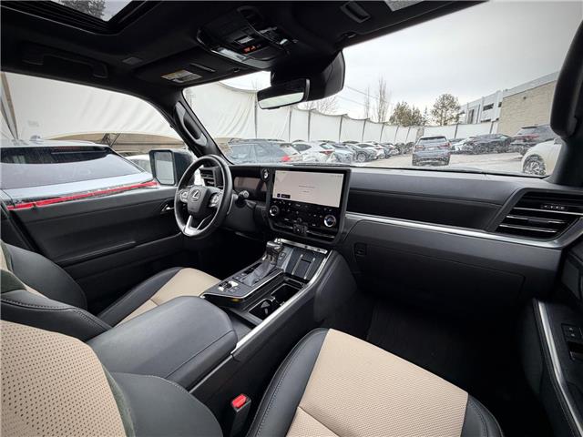 2025 Lexus GX 550 Base (Stk: 4614A) in Calgary - Image 9 of 20