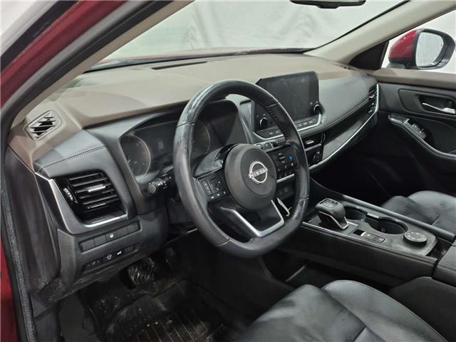2023 Nissan Rogue SL (Stk: 43490J) in Belleville - Image 2 of 3
