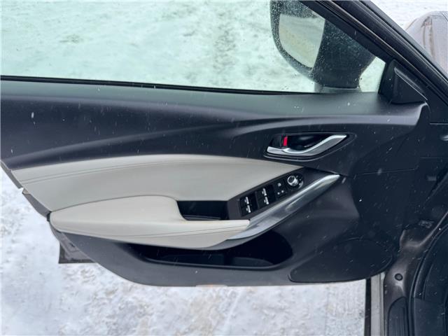2016 Mazda MAZDA6 GS (Stk: 2601001) in Waterloo - Image 10 of 24