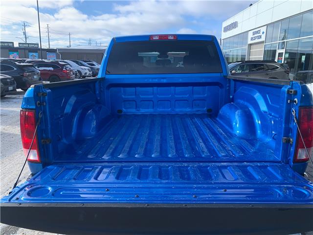2023 RAM 1500 Classic SLT (Stk: 32922AD) in Thunder Bay - Image 9 of 15