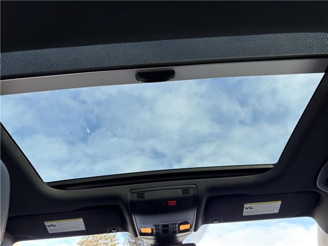 2025 Volkswagen Jetta GLI Autobahn (Stk: 21499A) in Brantford - Image 16 of 25