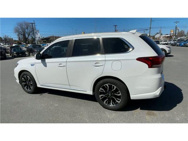 2018 Mitsubishi Outlander Plug-In Hybrid SE (Stk: 25670-1) in Sudbury - Image 5 of 22