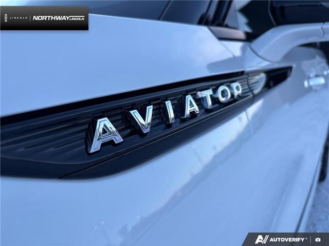 2023 Lincoln Aviator Reserve (Stk: P11725) in Brantford - Image 8 of 23