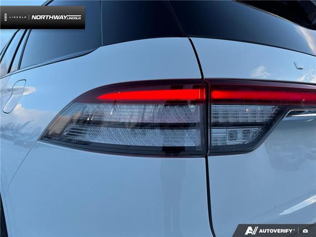 2023 Lincoln Aviator Reserve (Stk: P11725) in Brantford - Image 9 of 23