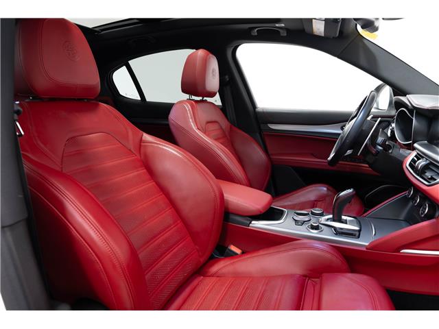 2021 Alfa Romeo Stelvio ti (Stk: ARUC947) in Calgary - Image 21 of 31