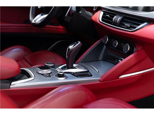 2021 Alfa Romeo Stelvio ti (Stk: ARUC947) in Calgary - Image 25 of 31