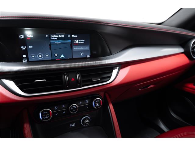 2021 Alfa Romeo Stelvio ti (Stk: ARUC947) in Calgary - Image 18 of 31