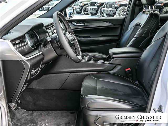 2025 Jeep Grand Cherokee L Laredo (Stk: U6331) in Grimsby - Image 15 of 33