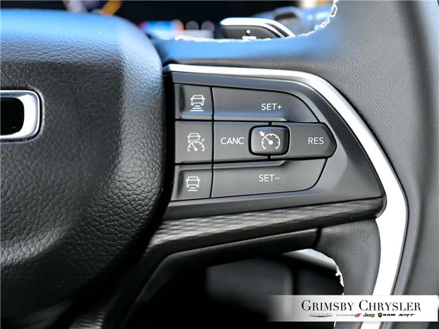 2025 Jeep Grand Cherokee L Laredo (Stk: U6331) in Grimsby - Image 25 of 33