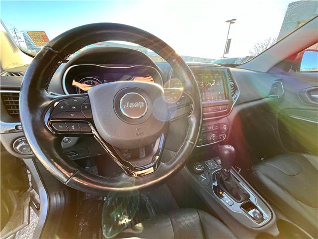 2021 Jeep Cherokee Altitude (Stk: 06019H) in Sarnia - Image 12 of 24