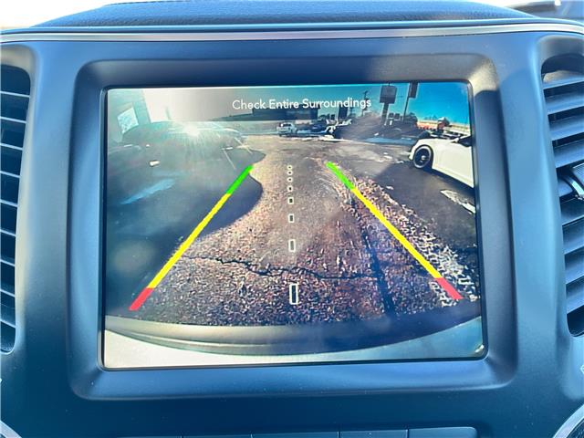2021 Jeep Cherokee Altitude (Stk: 06019H) in Sarnia - Image 16 of 24
