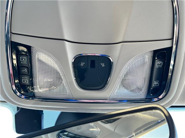 2021 Jeep Cherokee Altitude (Stk: 06019H) in Sarnia - Image 18 of 24