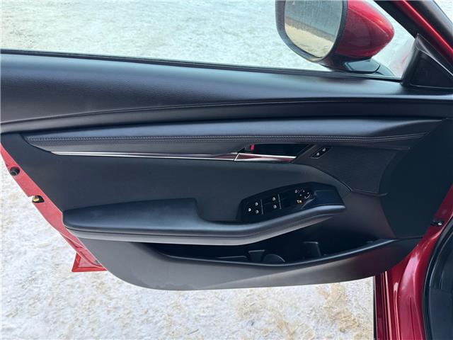 2019 Mazda Mazda3 GS (Stk: 2601015) in Waterloo - Image 10 of 21