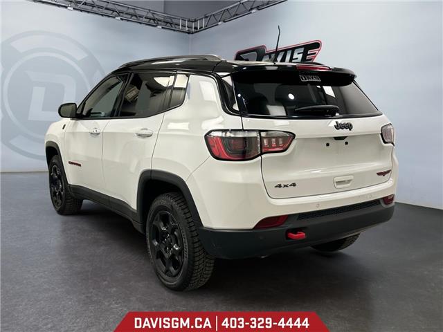 2023 Jeep Compass Trailhawk (Stk: 302750) in Lethbridge - Image 3 of 15