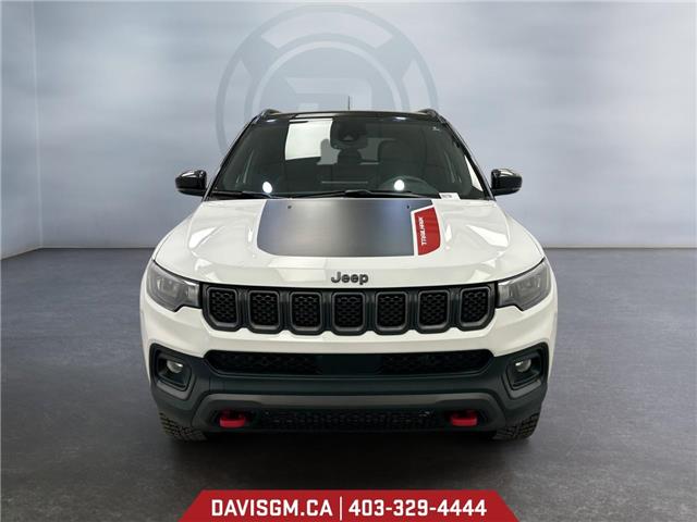 2023 Jeep Compass Trailhawk (Stk: 302750) in Lethbridge - Image 8 of 15
