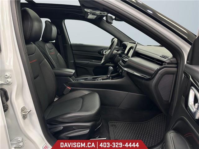 2023 Jeep Compass Trailhawk (Stk: 302750) in Lethbridge - Image 15 of 15