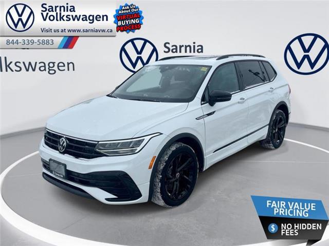 2023 Volkswagen Tiguan Comfortline R-Line Black (Stk: VU1647) in Sarnia - Image 1 of 22