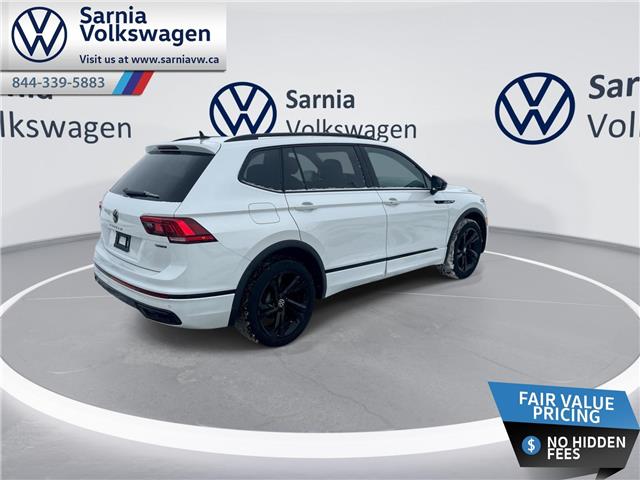 2023 Volkswagen Tiguan Comfortline R-Line Black (Stk: VU1647) in Sarnia - Image 8 of 22