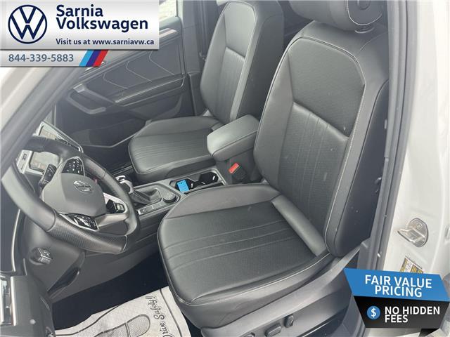 2023 Volkswagen Tiguan Comfortline R-Line Black (Stk: VU1647) in Sarnia - Image 11 of 22