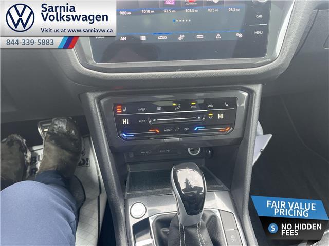 2023 Volkswagen Tiguan Comfortline R-Line Black (Stk: VU1647) in Sarnia - Image 16 of 22