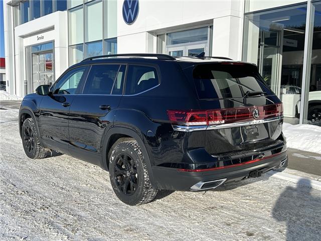 2025 Volkswagen Atlas 2.0 TSI Comfortline (Stk: CVW1053) in Cambridge - Image 4 of 18