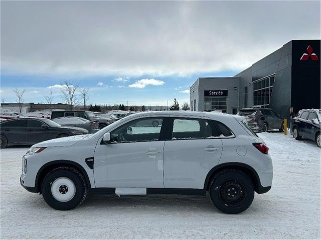 2026 Mitsubishi RVR ES (Stk: T0082) in Barrie - Image 2 of 16 2026 Mitsubishi RVR ES (Stk: T0082) in Barrie - Image 2 of 16