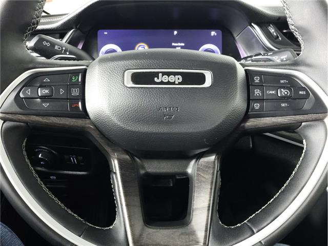 2023 Jeep Grand Cherokee Limited (Stk: B20690) in Calgary - Image 20 of 23 2023 Jeep Grand Cherokee Limited (Stk: B20690) in Calgary - Image 20 of 23