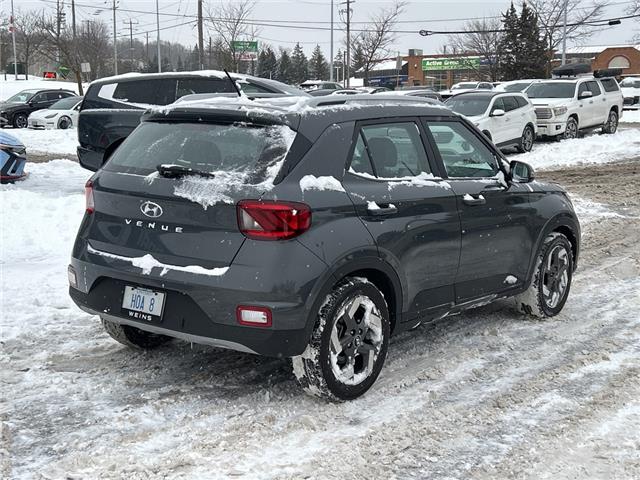 2025 Hyundai Venue Ultimate w/Black Interior (IVT) (Stk: 261192) in Aurora - Image 3 of 17