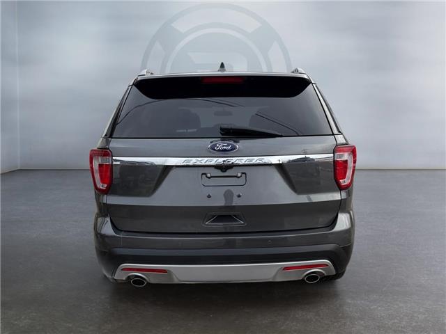 2017 Ford Explorer XLT (Stk: 15307) in Golden - Image 6 of 17 2017 Ford Explorer XLT (Stk: 15307) in Golden - Image 6 of 17