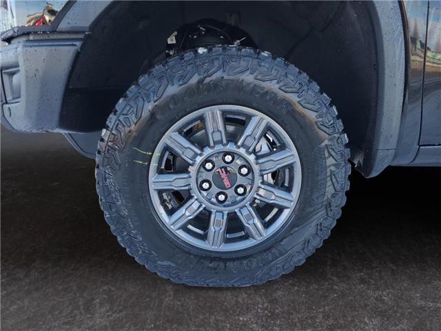2026 GMC Sierra 1500 AT4X (Stk: 380442) in Claresholm - Image 14 of 15
