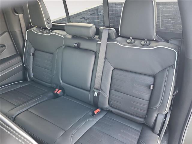 2026 GMC Sierra 1500 AT4X (Stk: 380442) in Claresholm - Image 13 of 15