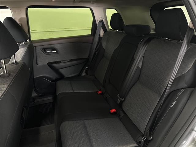 2023 Nissan Rogue SV Moonroof (Stk: 43437J) in Belleville - Image 7 of 25