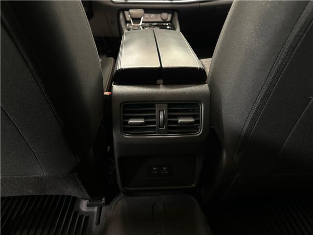 2023 Nissan Rogue SV Moonroof (Stk: 43437J) in Belleville - Image 9 of 25