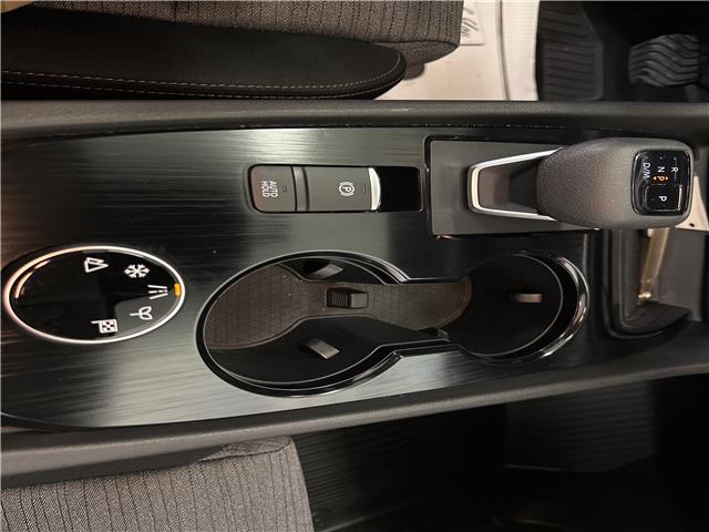 2023 Nissan Rogue SV Moonroof (Stk: 43437J) in Belleville - Image 18 of 25