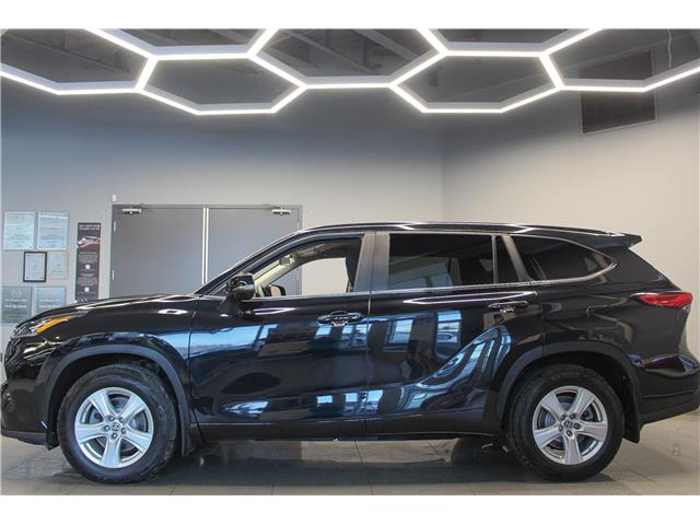 2023 Toyota Highlander LE (Stk: U7607) in North Bay - Image 2 of 23