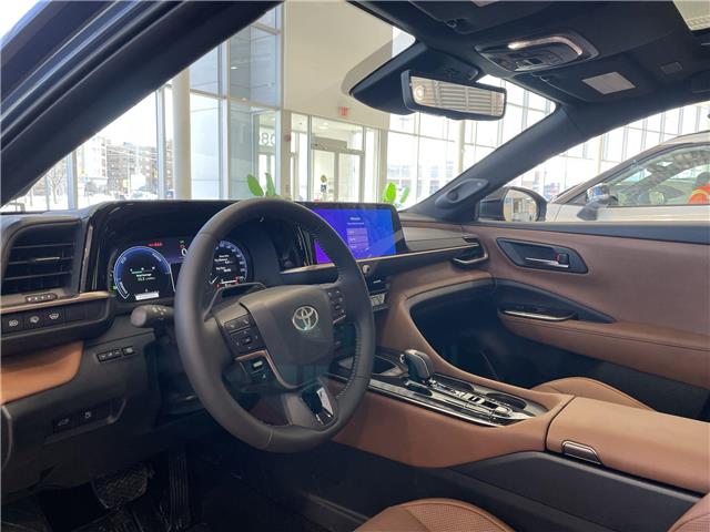 2025 Toyota Crown Signia Limited (Stk: 12107820) in Concord - Image 24 of 39