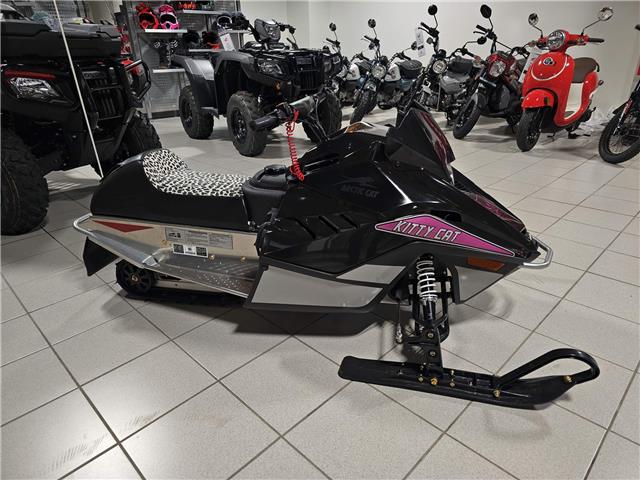 2026 Arctic Cat KITTY CAT FINAL EDITION (Stk: 26AS-014) in Grande Prairie - Image 3 of 10