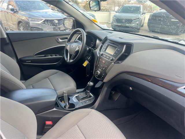 2017 Hyundai Santa Fe Sport 2.4 Base (Stk: AP5333A) in Toronto - Image 24 of 25