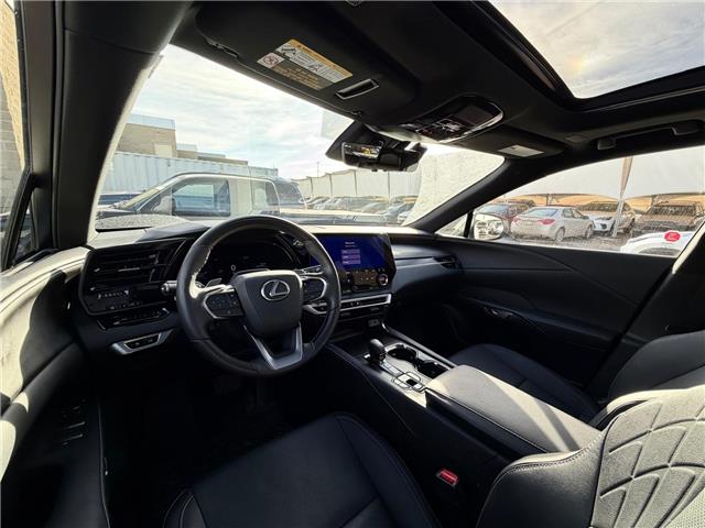 2025 Lexus RX 350h Base (Stk: 251411A) in Calgary - Image 7 of 18