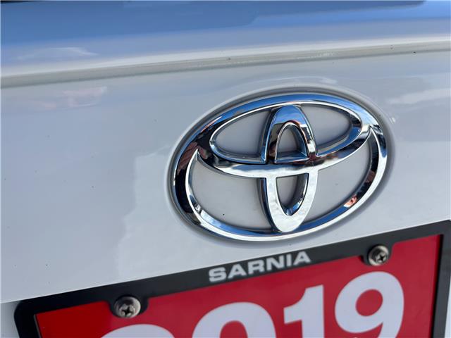 2019 Toyota RAV4 XLE (Stk: M6074) in Sarnia - Image 13 of 33
