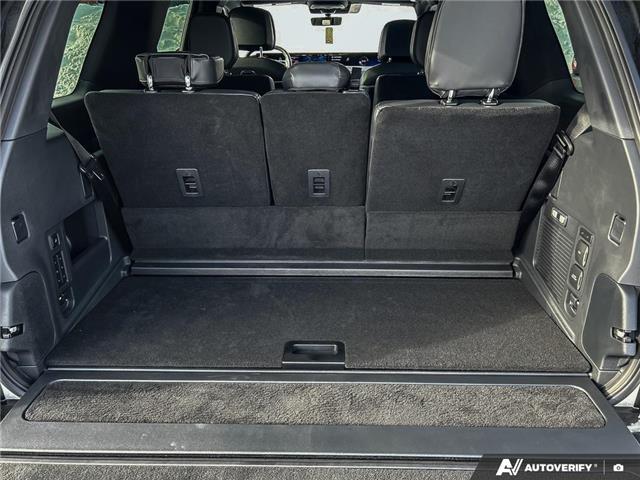 2025 Lincoln Navigator Reserve (Stk: 250679) in Hamilton - Image 8 of 21