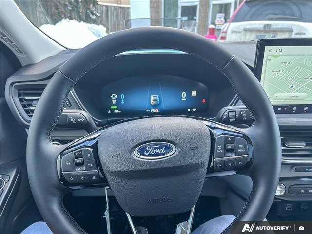 2026 Ford Escape PHEV (Stk: 260036) in Hamilton - Image 10 of 21
