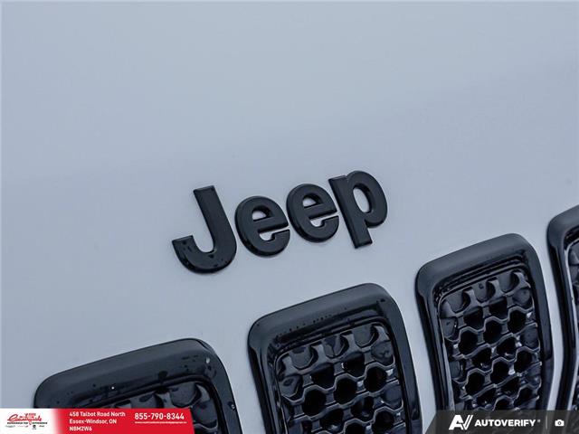 2022 Jeep Cherokee Altitude (Stk: 260061) in Essex-Windsor - Image 11 of 31