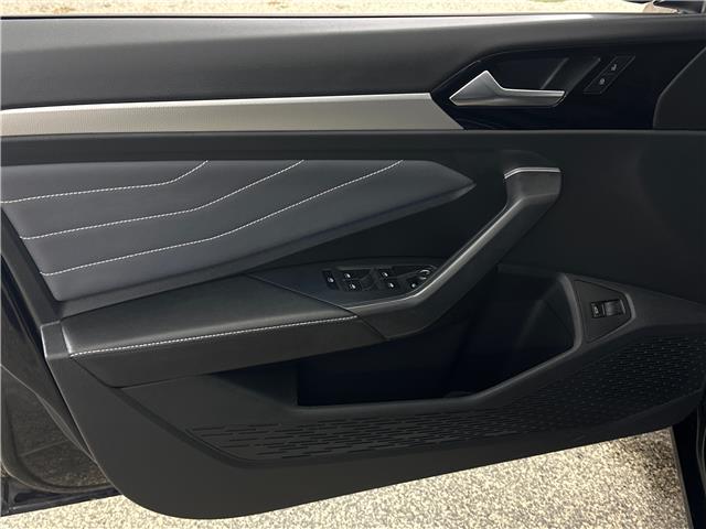 2025 Volkswagen Jetta Comfortline (Stk: 43451J) in Belleville - Image 13 of 25